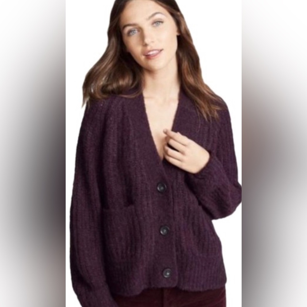 ALC Cleveland grey knit cardigan sweater.